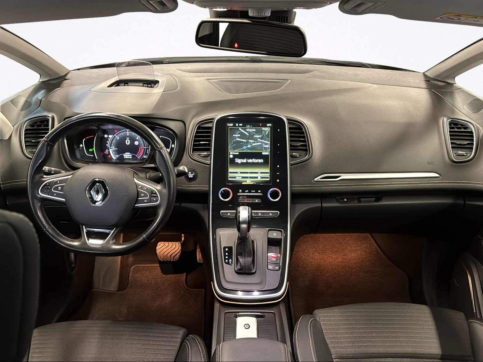 RENAULT Scénic 1.6 dCi Bose EDC-image-8