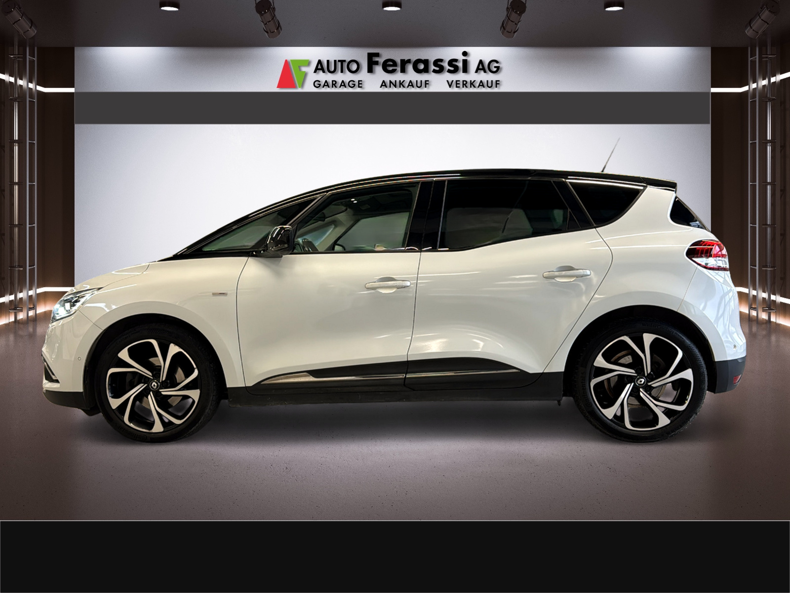 RENAULT Scénic 1.6 dCi Bose EDC-showroom-element-1