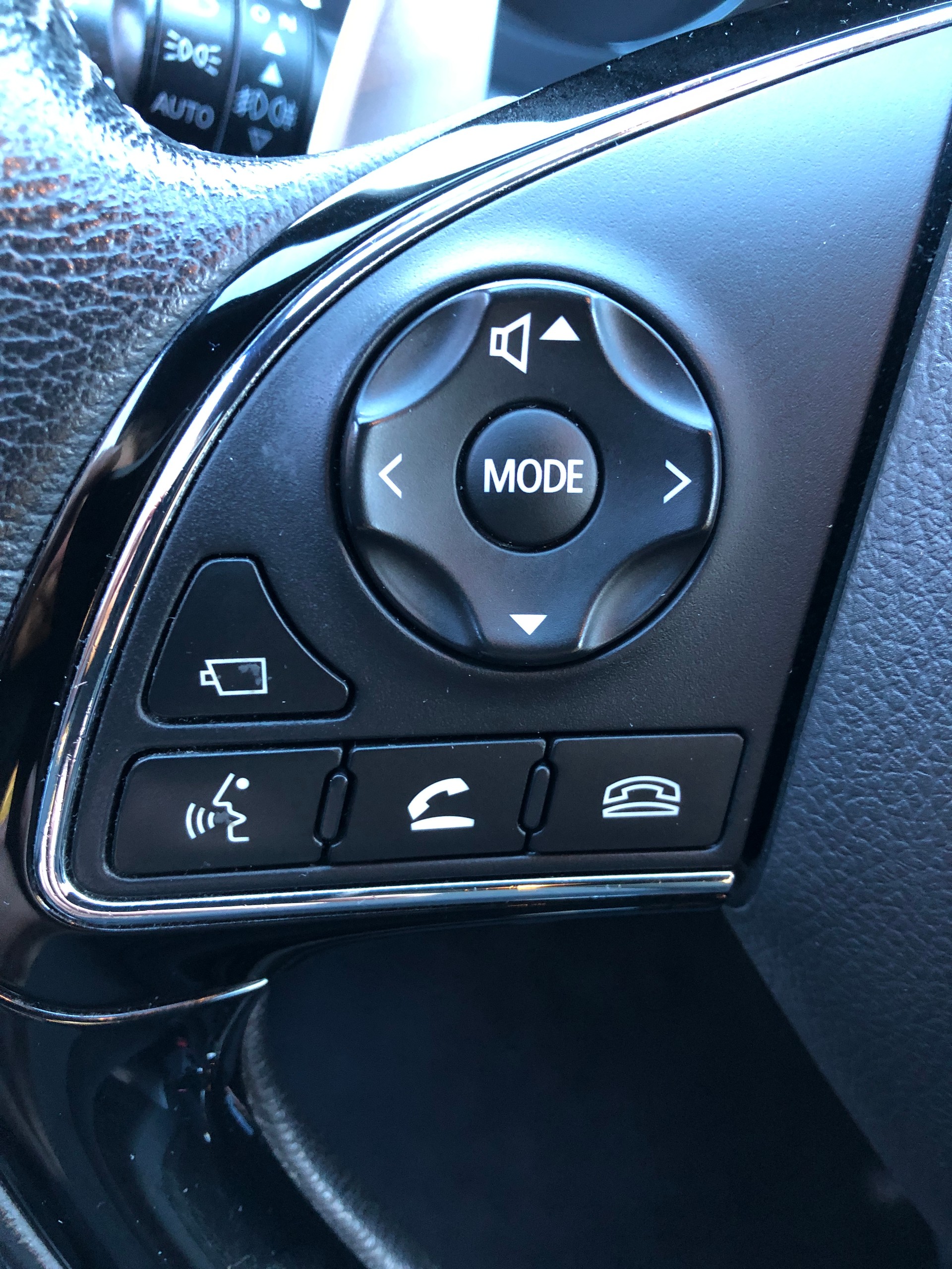MITSUBISHI Outlander 2.0 BlackLine 4WD CVT-image-11