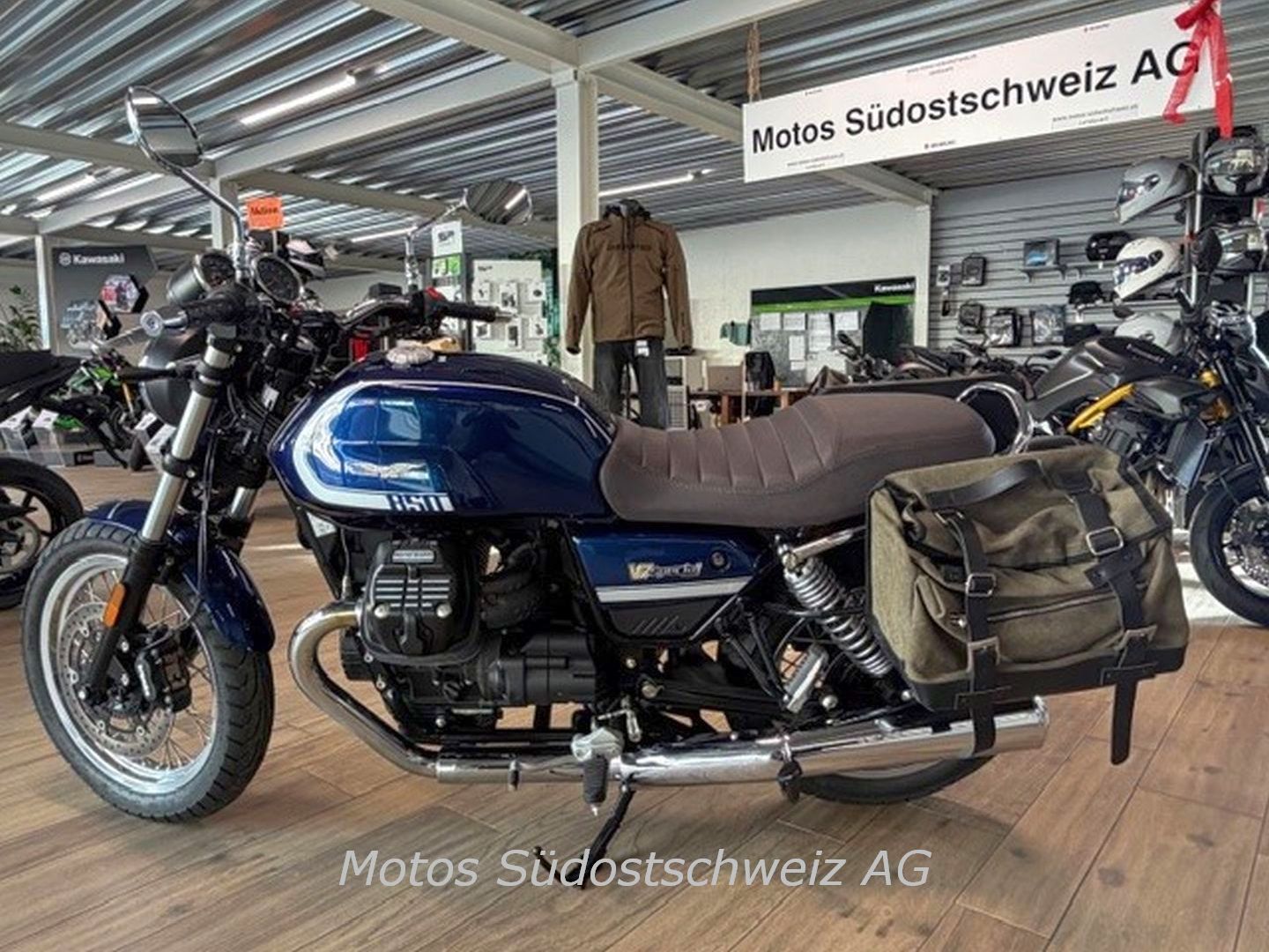 MOTO GUZZI V7 SPECIAL-image-4