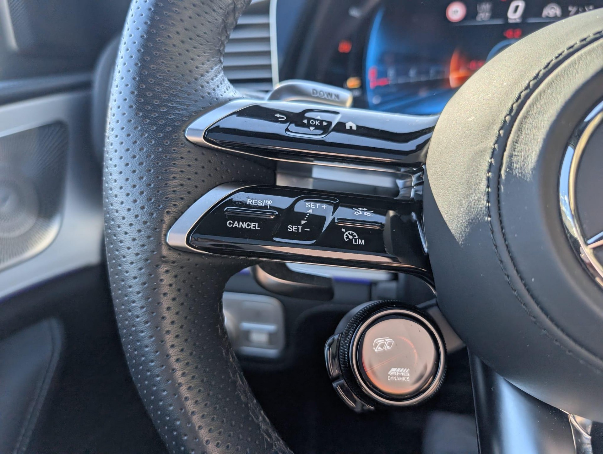 MERCEDES-BENZ GLE 53 AMG 4matic+-image-11