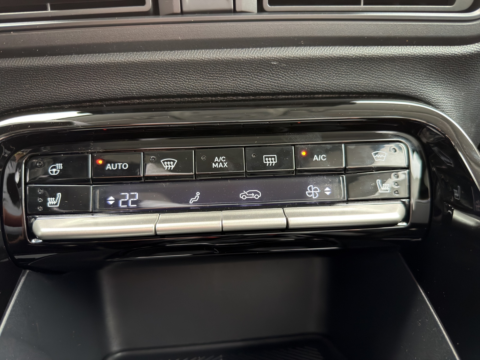 CITROEN C3 Aircross 1.2 Turbo Plus 7-Sitze-image-11
