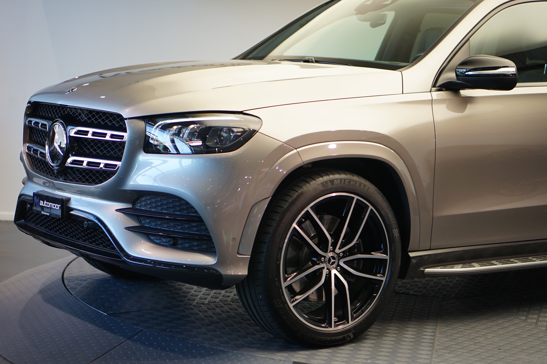 MERCEDES-BENZ GLS 400 d 4Matic AMG Line 9G-Tronic-image-39