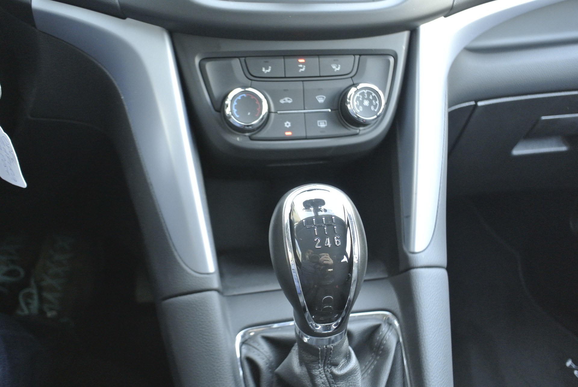 OPEL Zafira Tourer 1.6i 16V CNG Turbo Active Edition-image-24