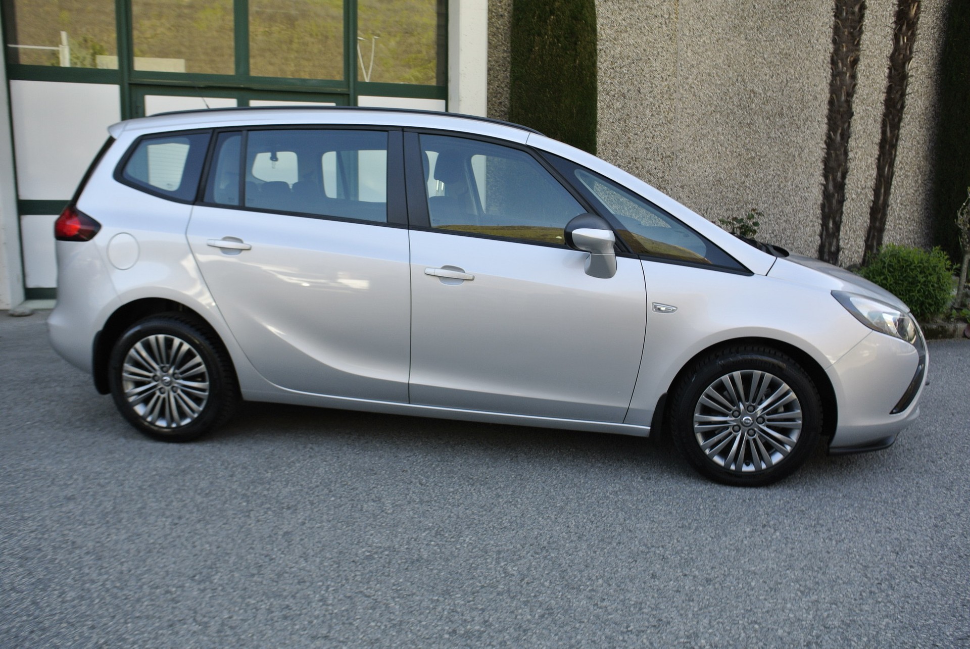 OPEL Zafira Tourer 1.6i 16V CNG Turbo Active Edition-showroom-element-3