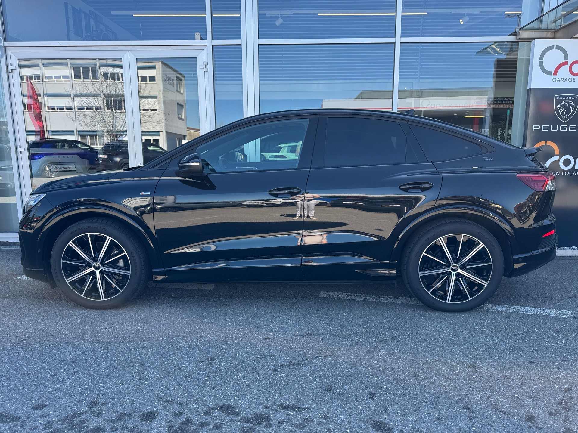 AUDI Q4 Sportback e-tron 45 Edition Swiss Ski quattro-image-4