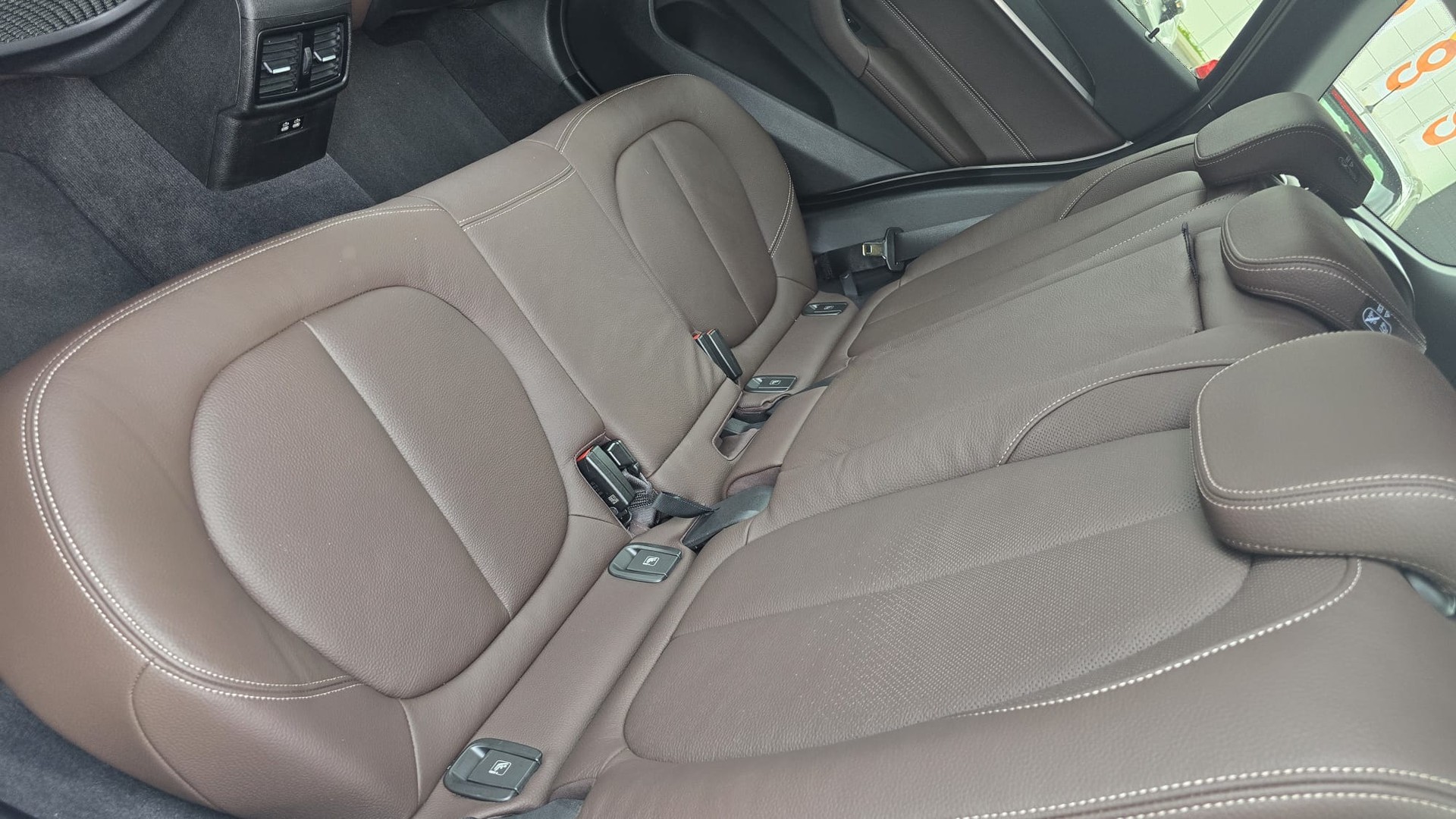 BMW X1 Drive 18d XLine Steptronic / HeadUP/Navi/SPORT FULL / Haman Kardon / ACC TEMPOMAT-image-12