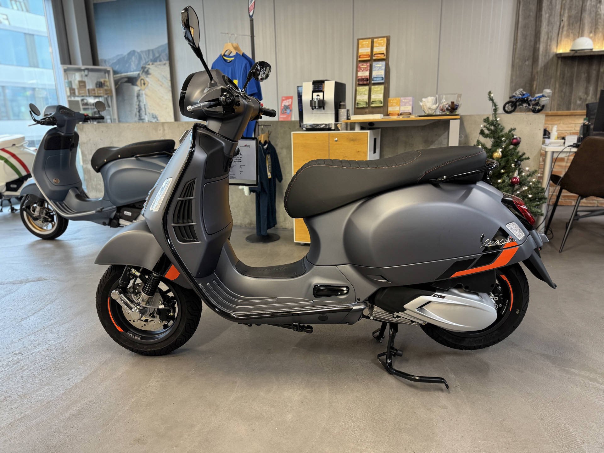 PIAGGIO Vespa GTS 310-image-1