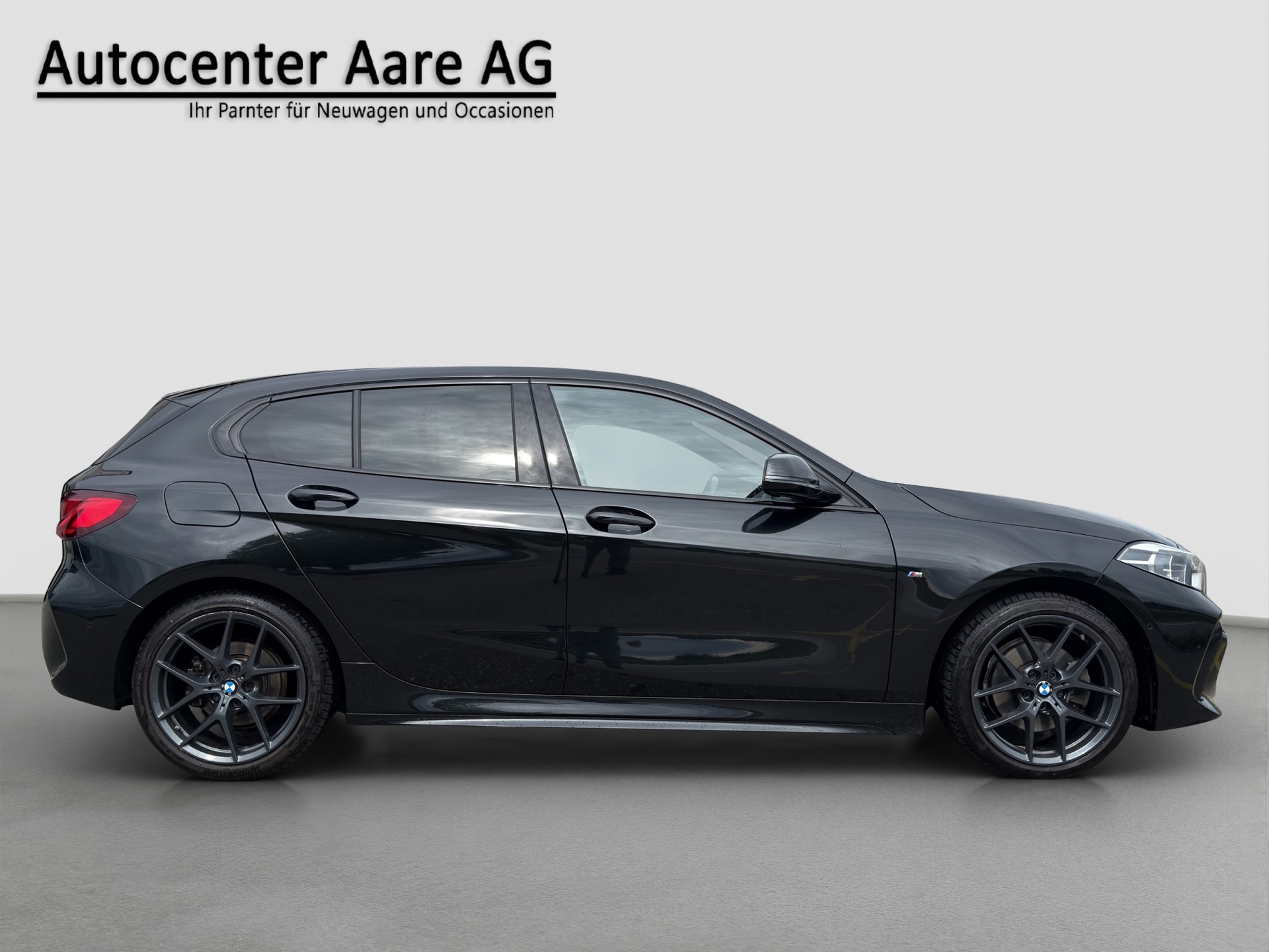 BMW 118d Steptronic M Sport-image-7