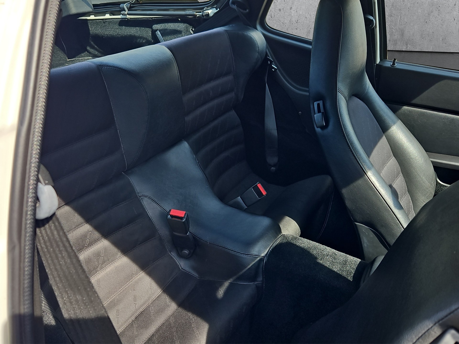 PORSCHE S2 Coupé ABS-image-9
