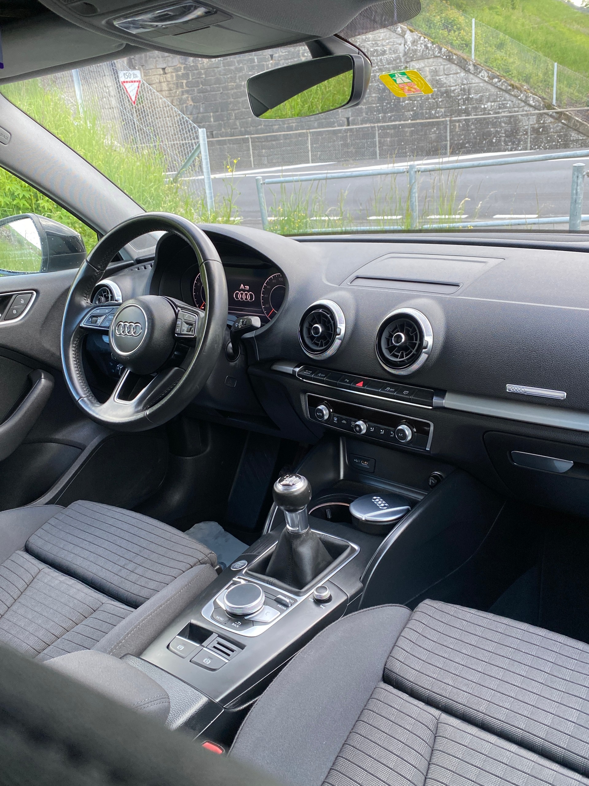 AUDI A3 Limousine 1.5 TFSI-image-6