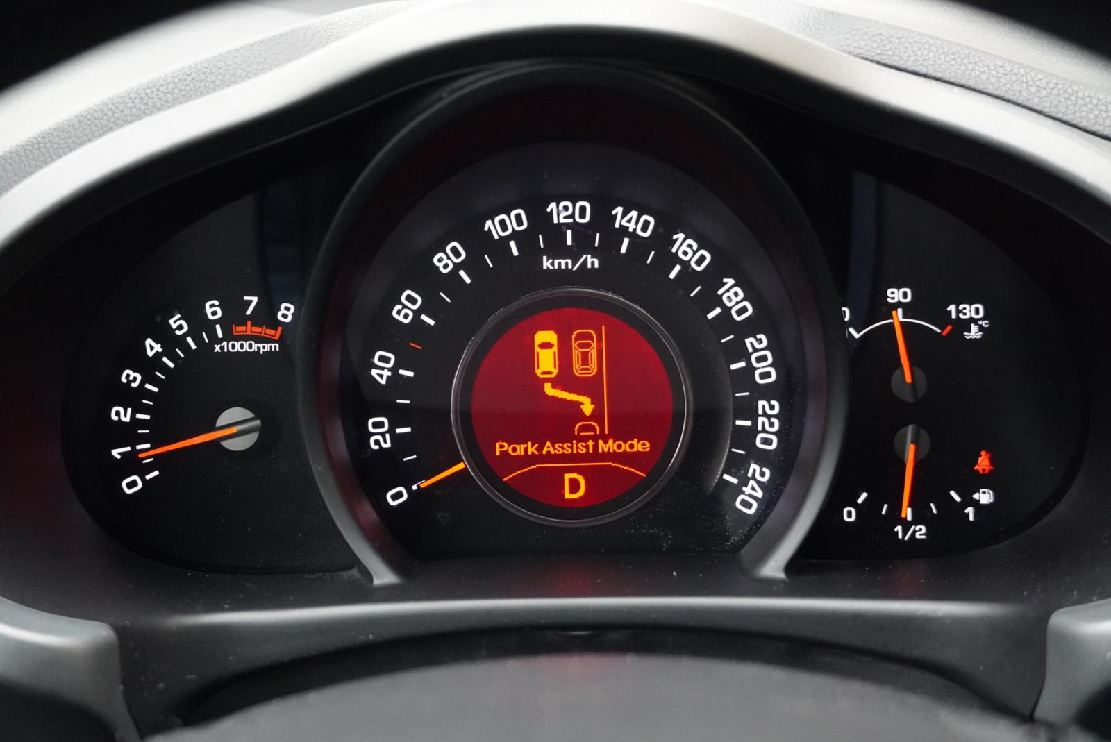 KIA Sportage 2.0 Style 4WD Automatic-image-15