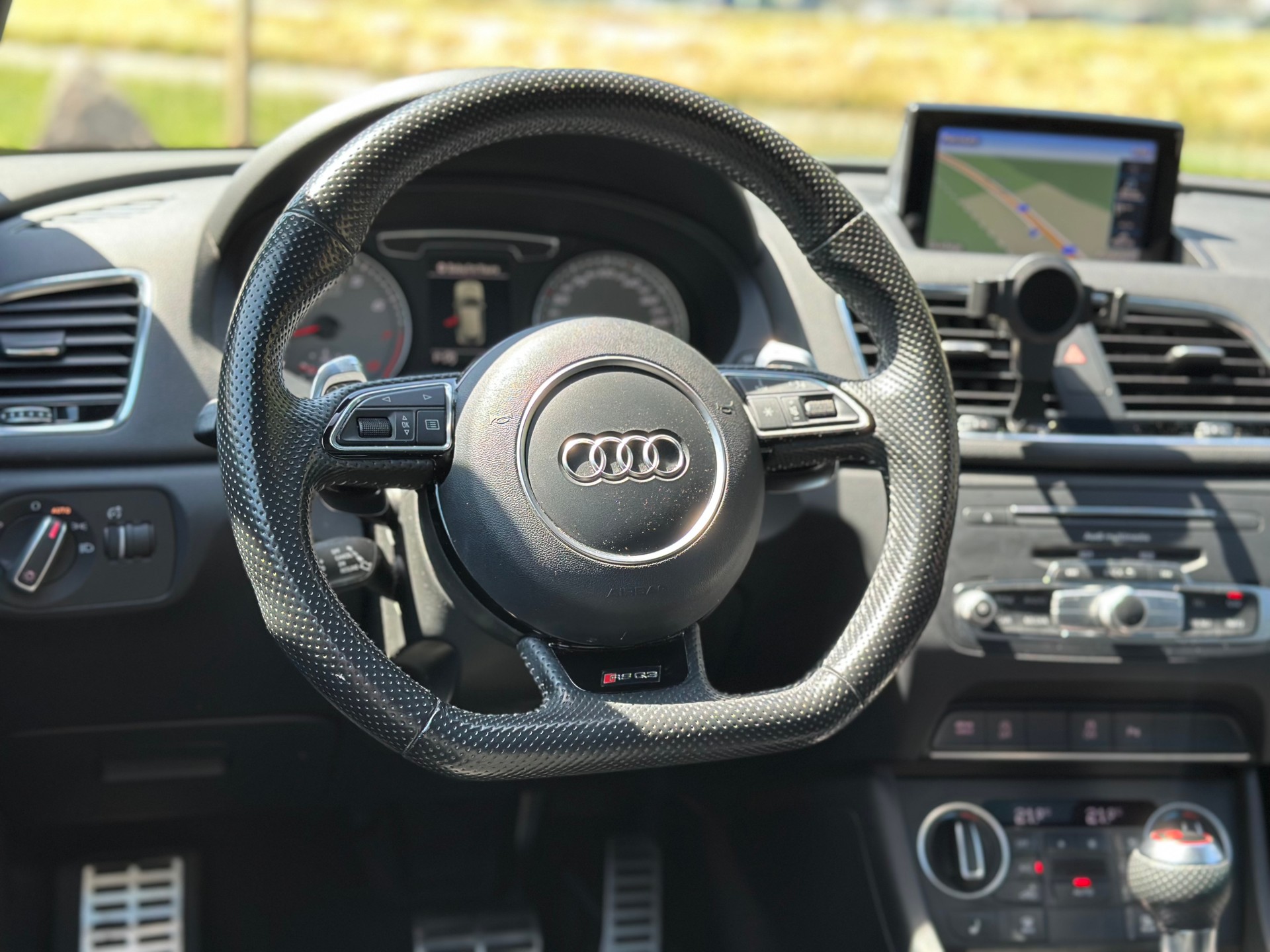 AUDI RS Q3 2.5 TFSI quattro S-tronic 408CV-image-15