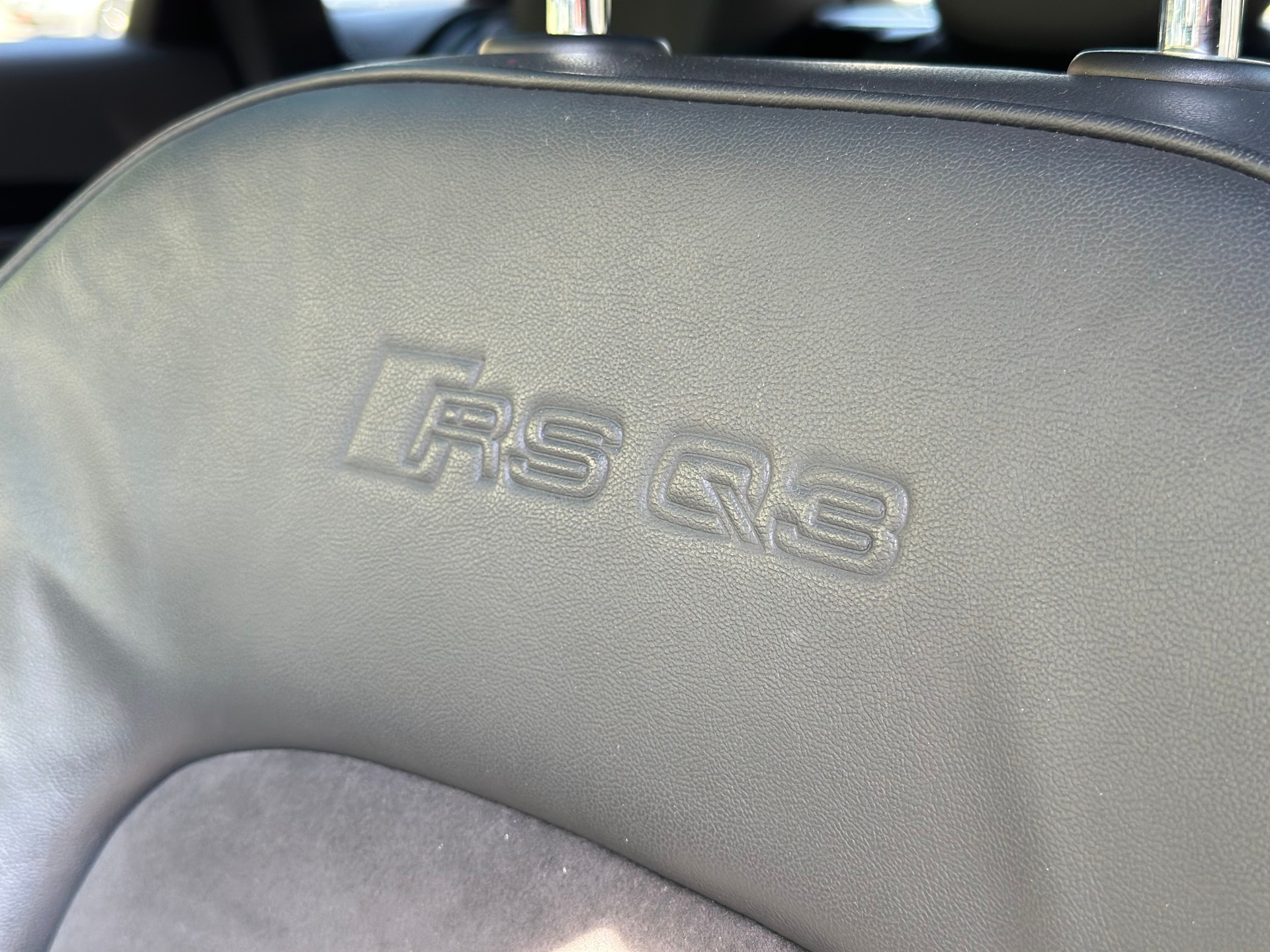 AUDI RS Q3 2.5 TFSI quattro S-tronic 408CV-image-21
