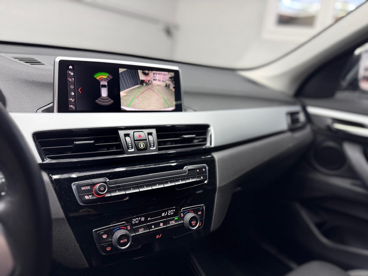 BMW X1 xDrive 18d Steptronic | Rückfahrkamera | PDC | Leder-image-20