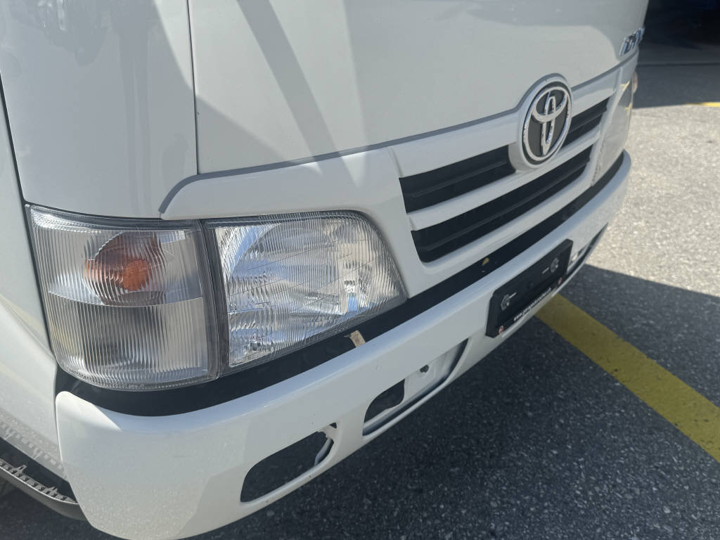 TOYOTA Dyna 100 3.0 D-4D-image-5