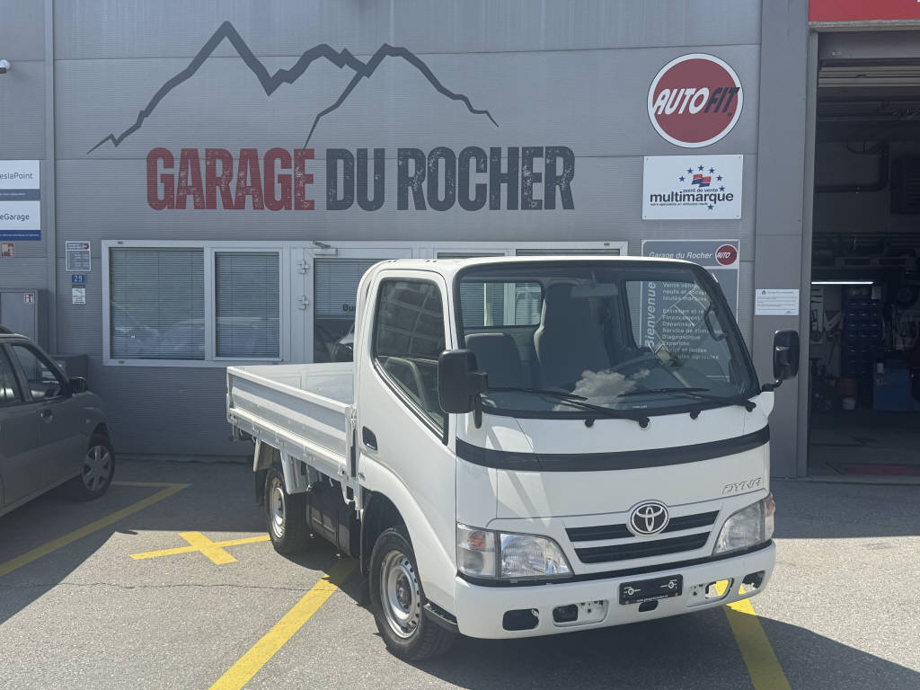 TOYOTA Dyna 100 3.0 D-4D-showroom-element-1