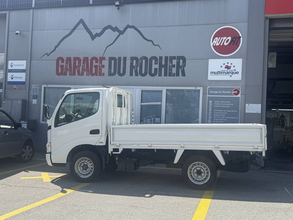 TOYOTA Dyna 100 3.0 D-4D-image-18