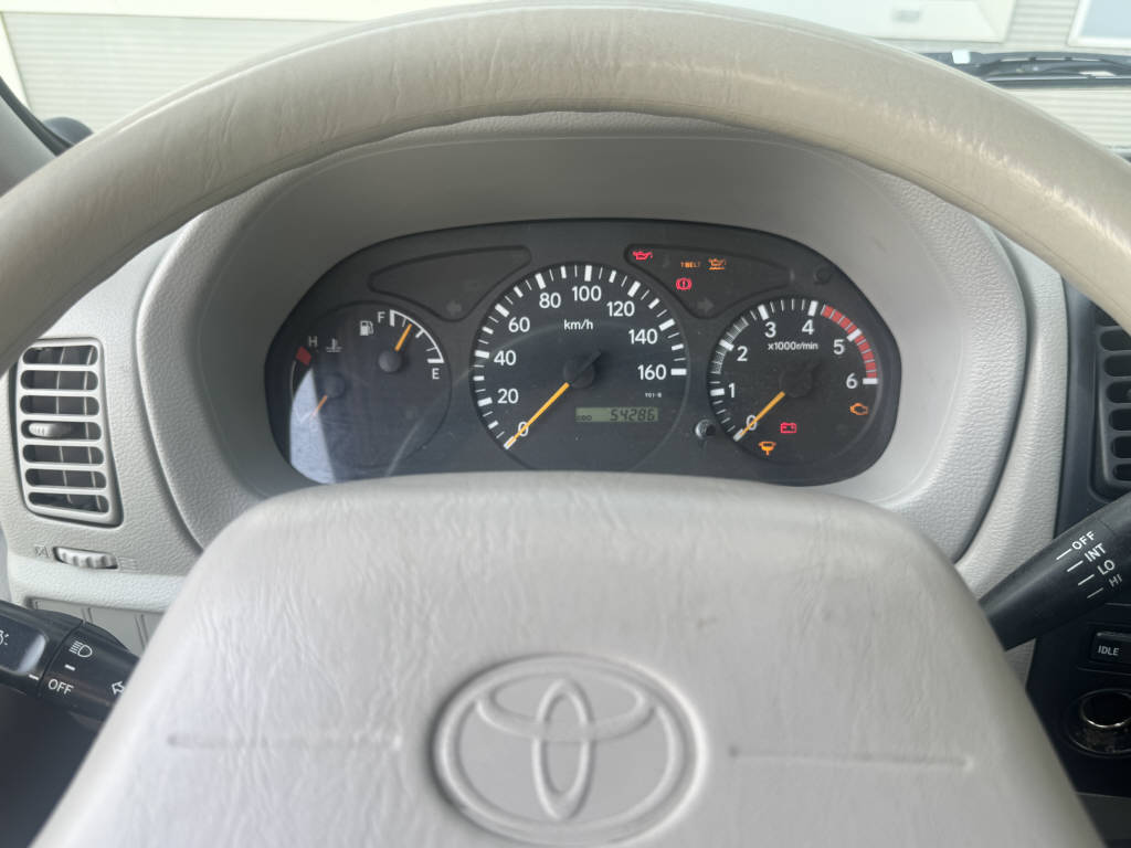 TOYOTA Dyna 100 3.0 D-4D-image-8