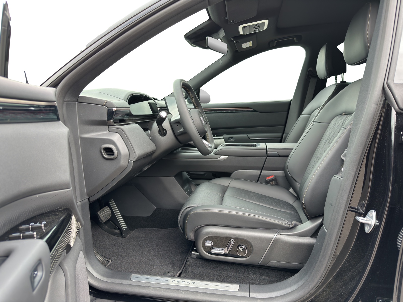 ZEEKR 7X Privilege AWD-image-6