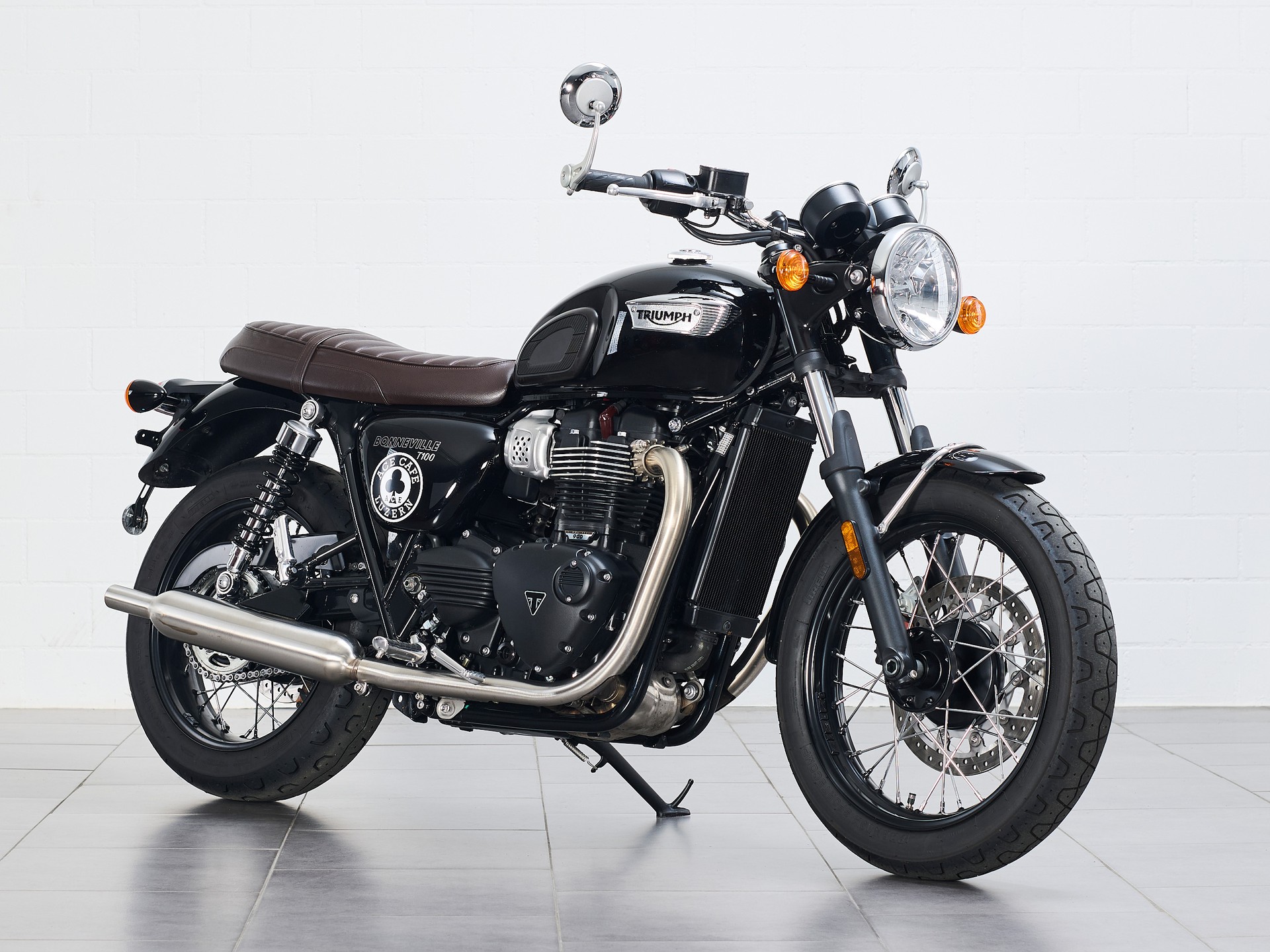 TRIUMPH Bonneville 900 T 100 (35kW)-image-1
