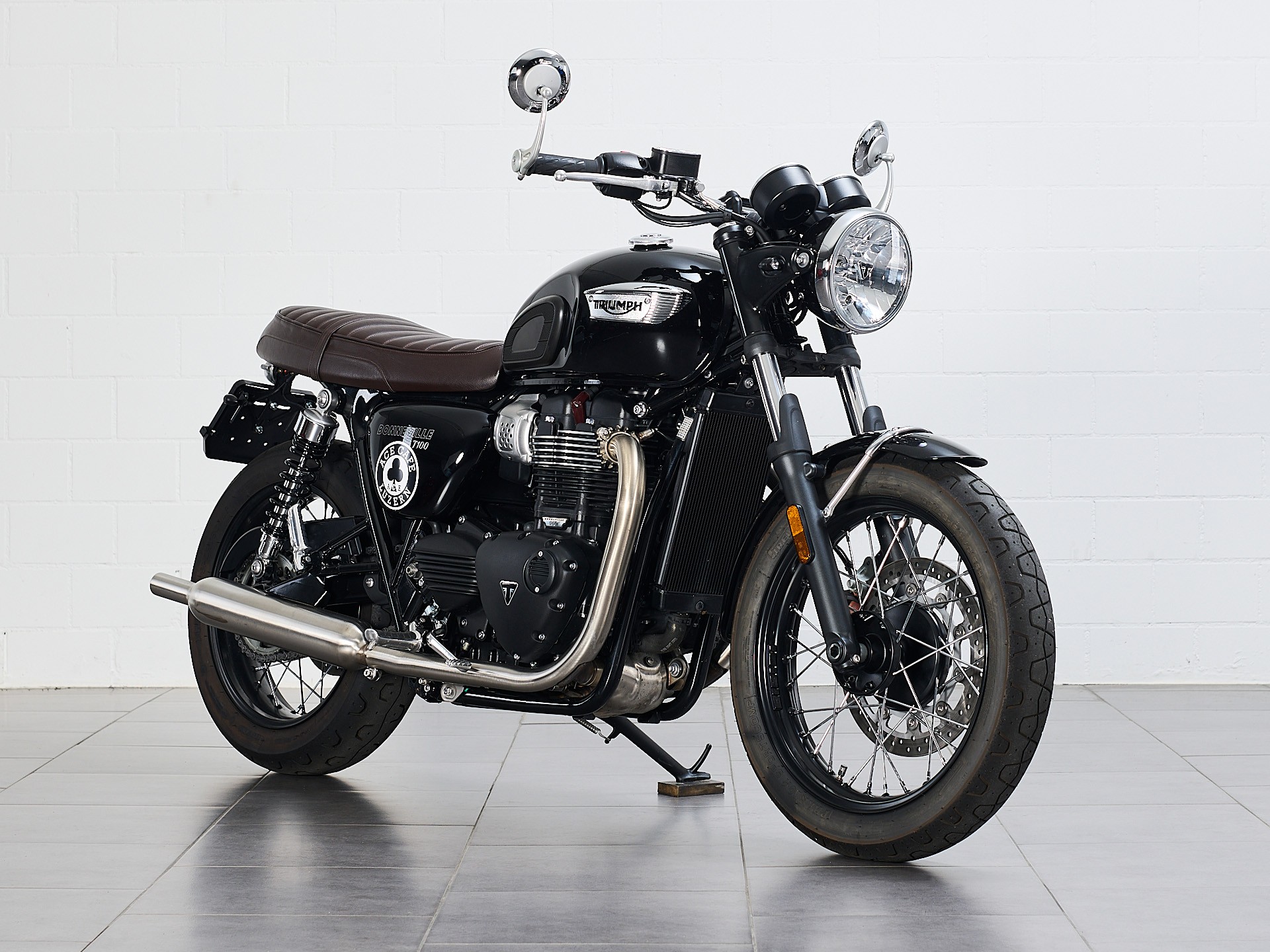 TRIUMPH Bonneville 900 T 100 (35kW)-image-1