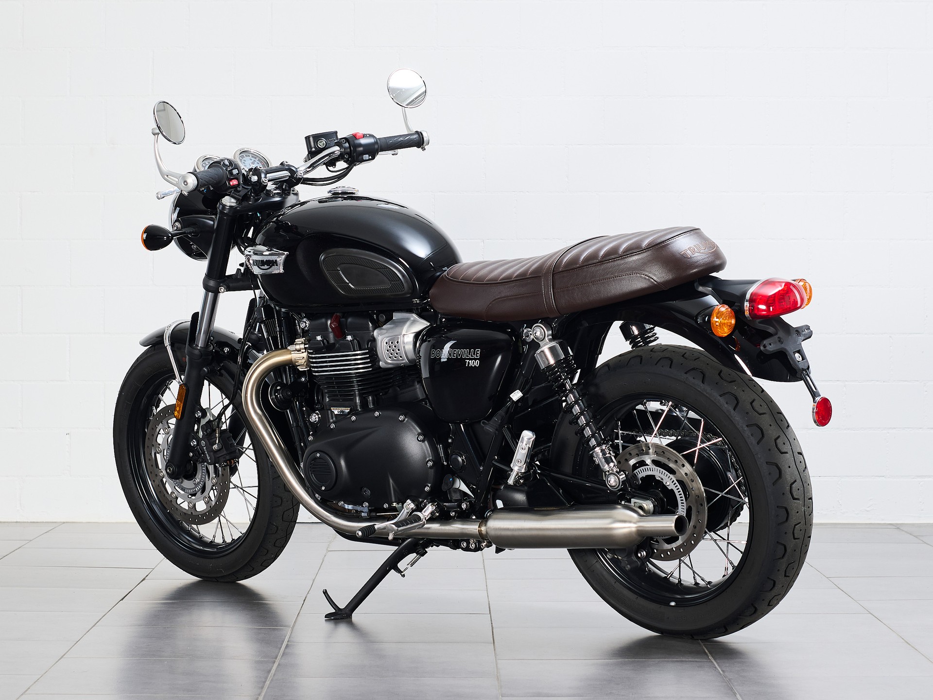 TRIUMPH Bonneville 900 T 100 (35kW)-image-3