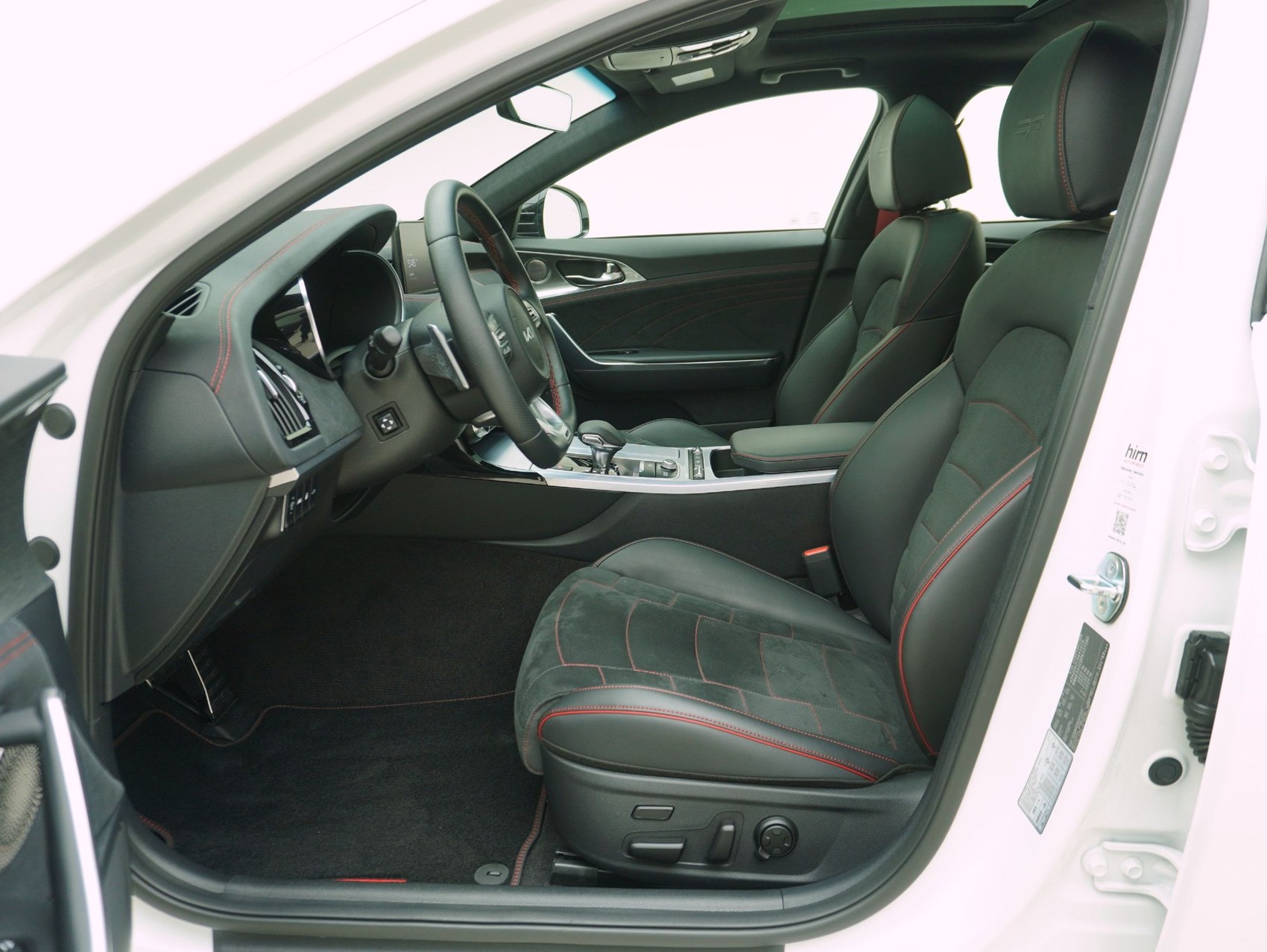 KIA Stinger GT 3.3 T-GDi 4WD-image-9