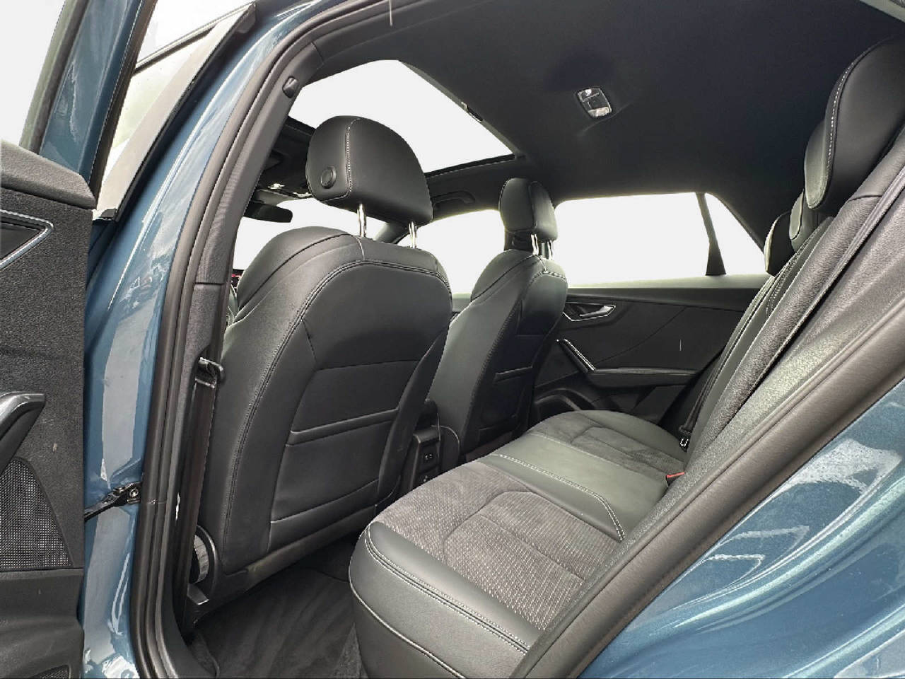 AUDI SQ2 2.0 TFSI quattro S-Tronic-image-12