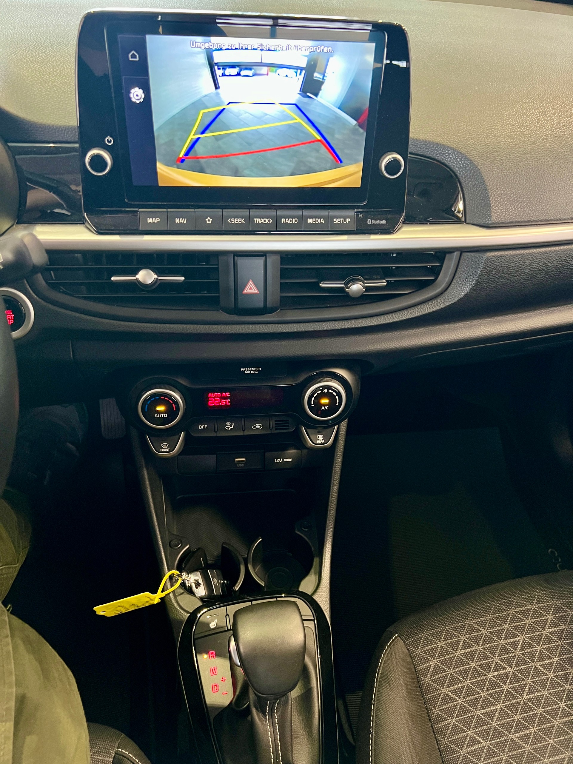KIA Picanto 1.2 CVVT Style AMT-image-18