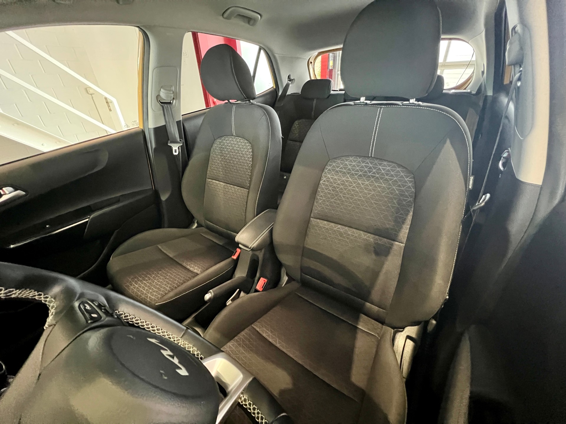 KIA Picanto 1.2 CVVT Style AMT-image-8