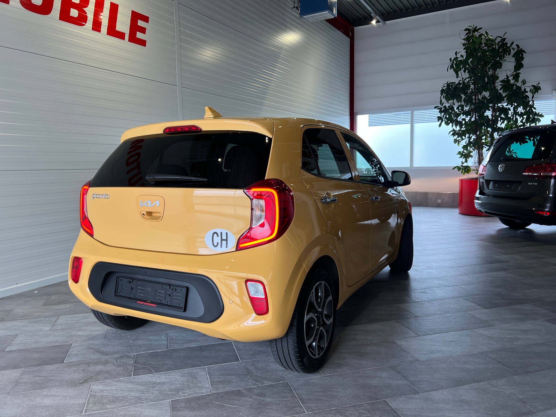 KIA Picanto 1.2 CVVT Style AMT-image-6