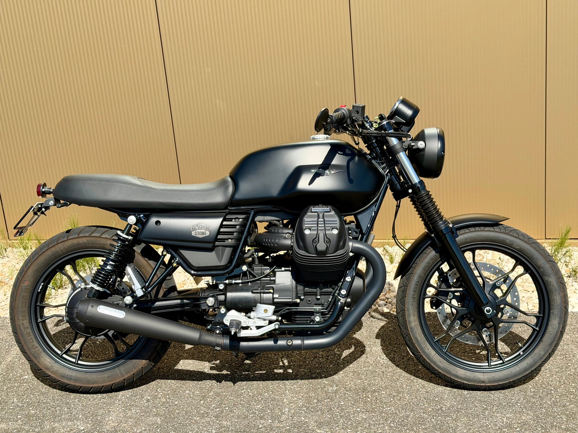 MOTO GUZZI V7 III Stone S-image-3