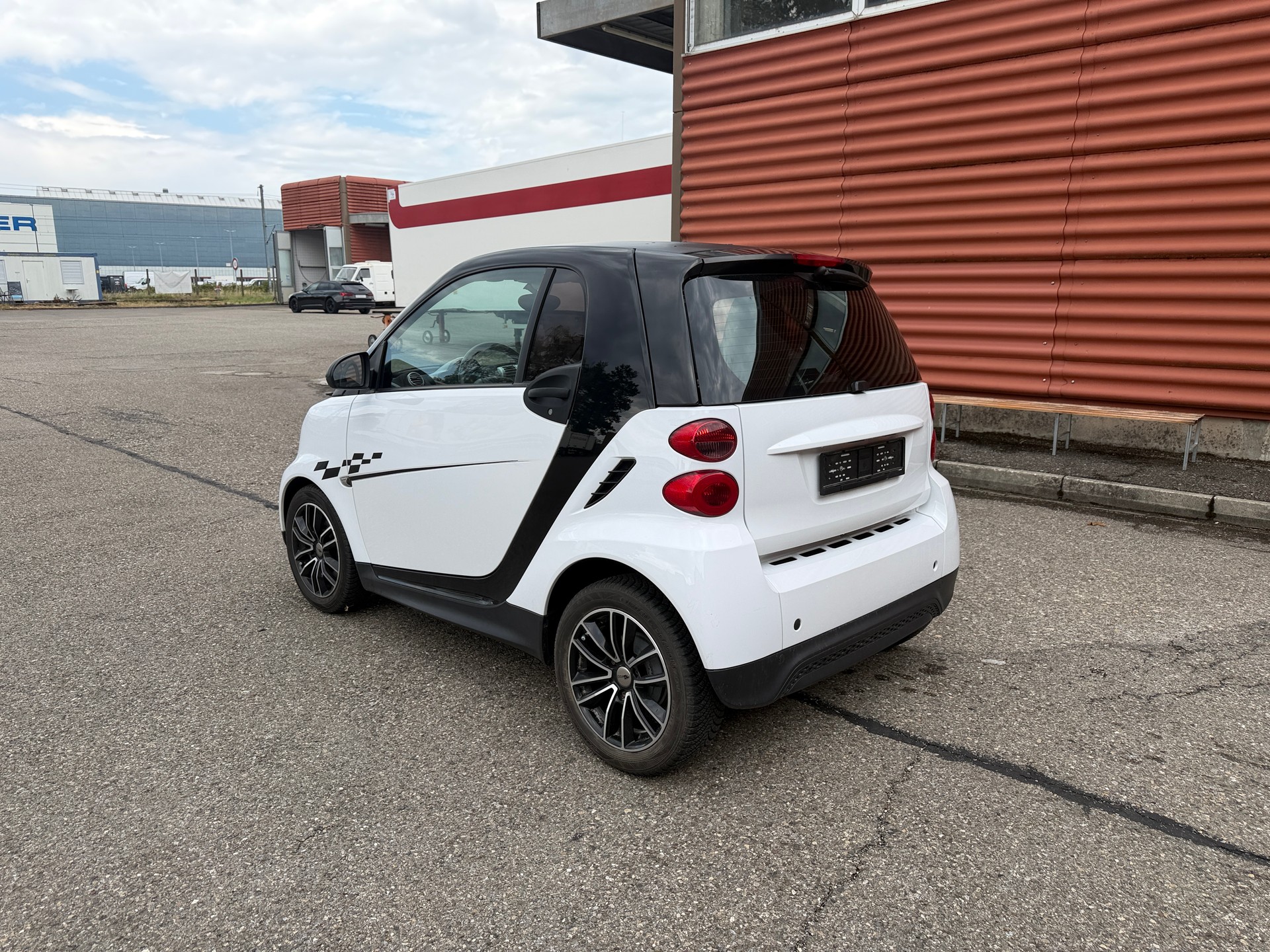 SMART fortwo city plus mhd softouch-image-5