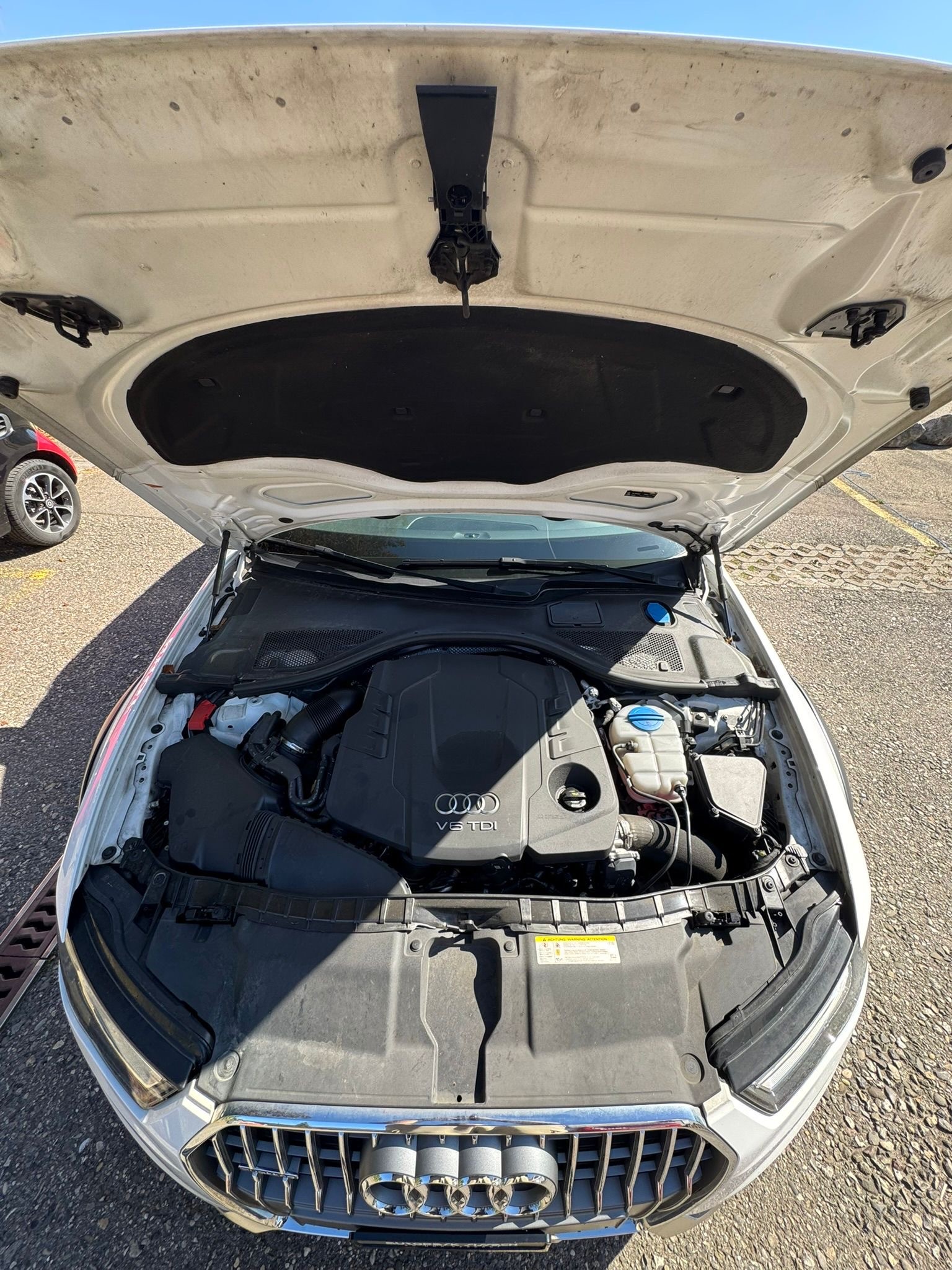 AUDI A6 allroad 3.0 TDI V6 quattro S-tronic-image-9