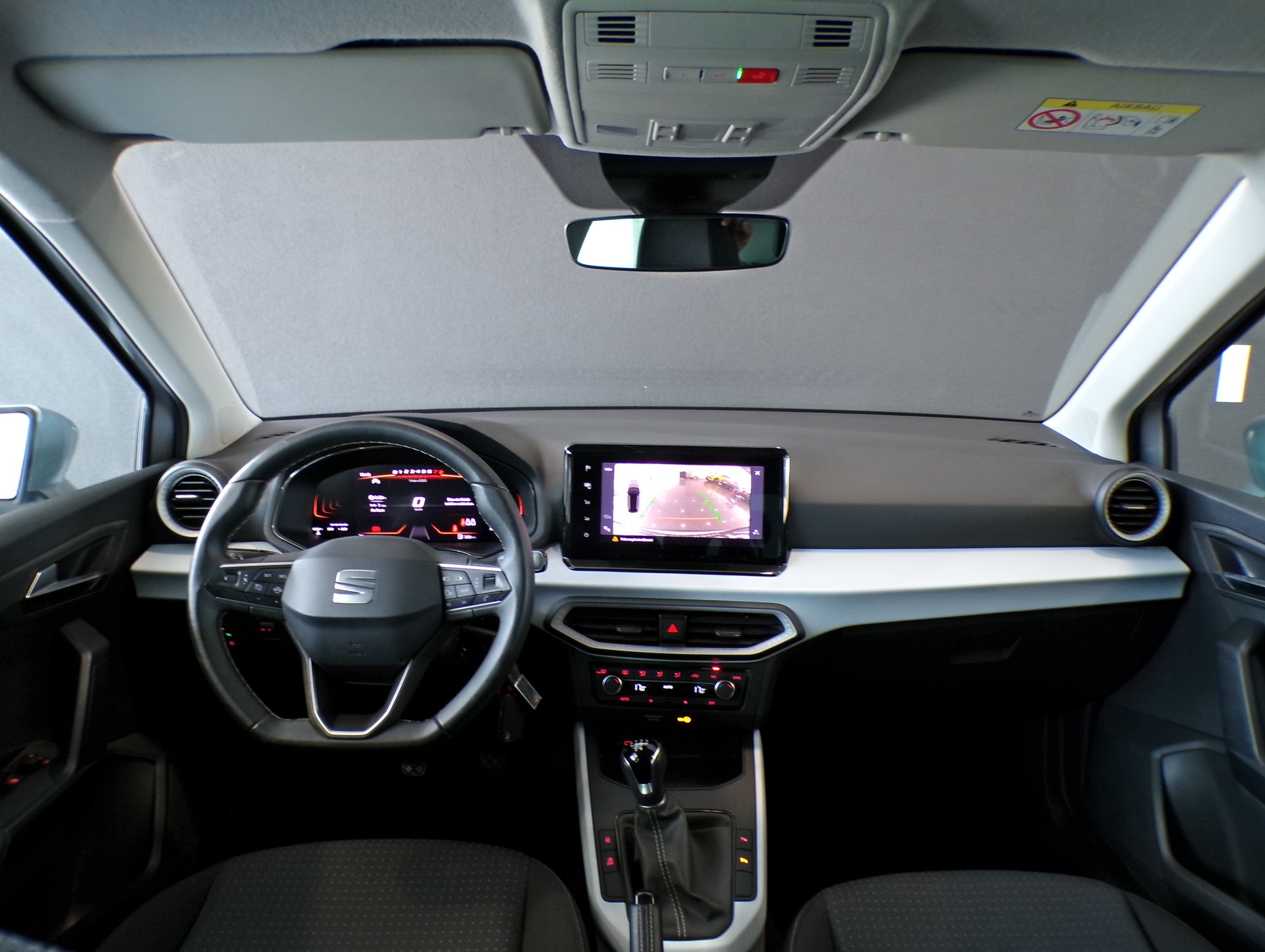 SEAT Arona 1.0 TSI Eco Style-image-12