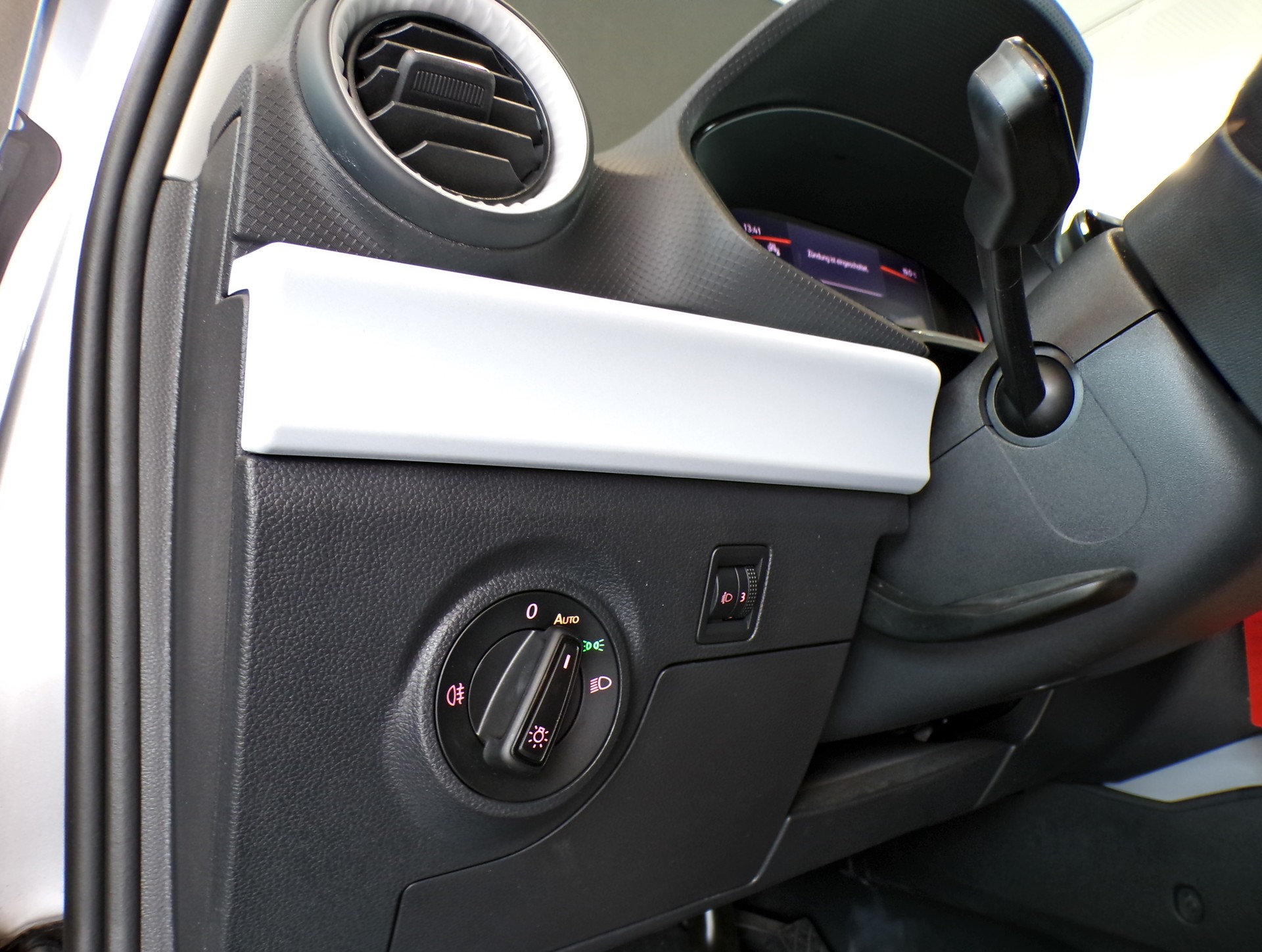 SEAT Arona 1.0 TSI Eco Style-image-16
