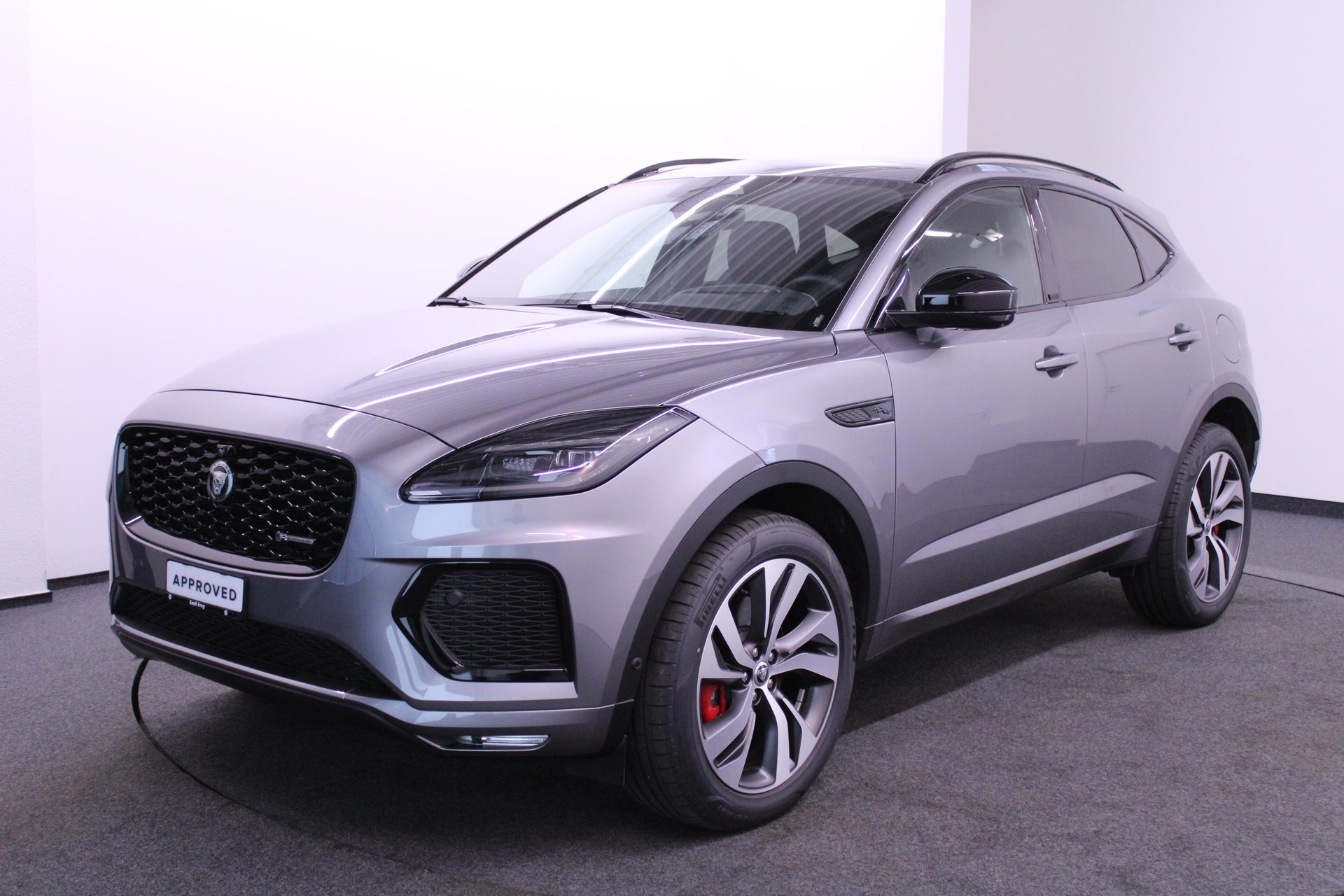 JAGUAR E-Pace 1.5 T 300e R-Dynamic SE AWD