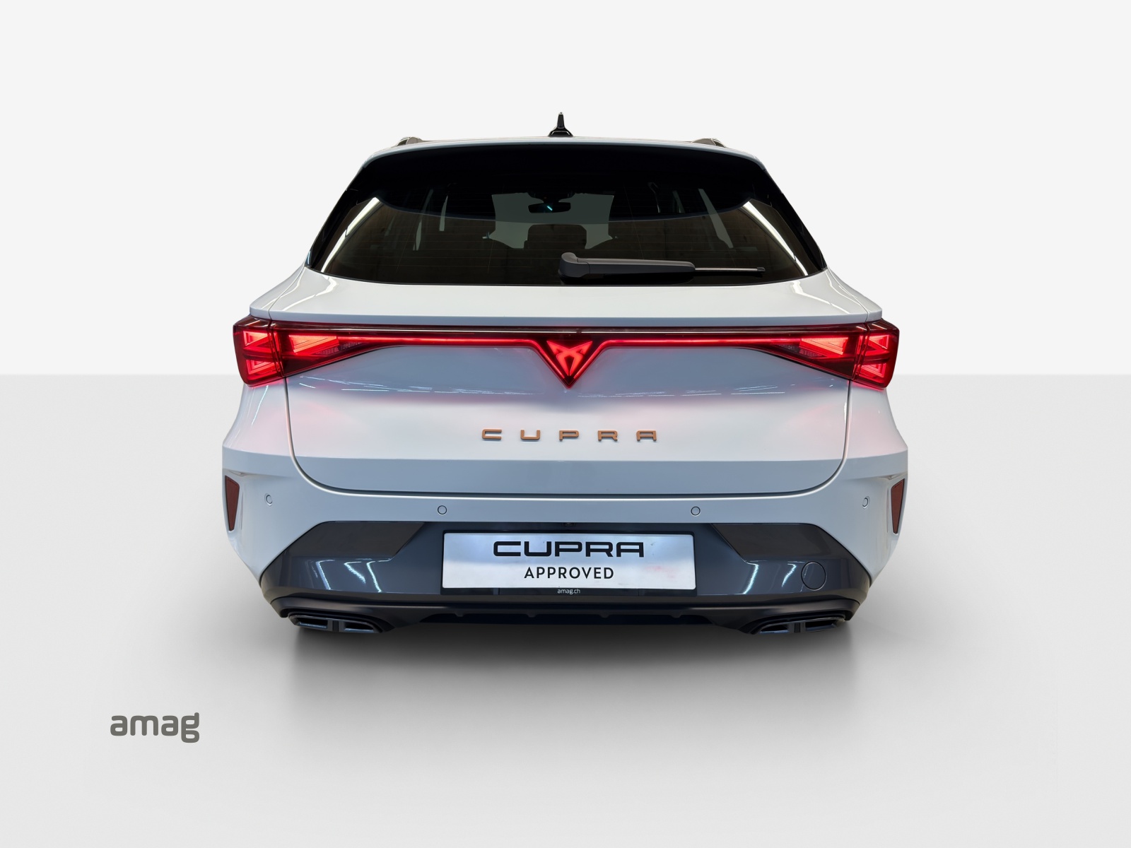 CUPRA LEON ST 1.5 eTSI DSG-showroom-element-3