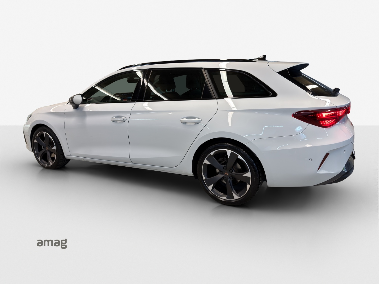 CUPRA LEON ST 1.5 eTSI DSG-showroom-element-2
