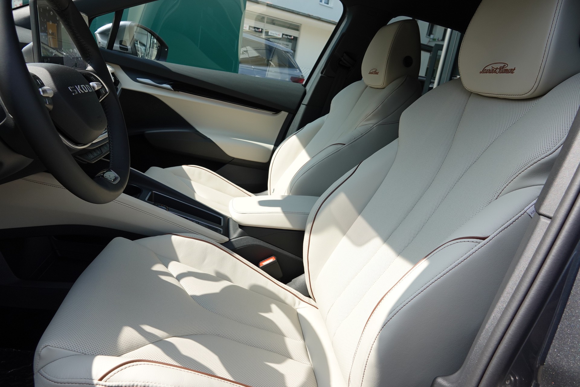 SKODA Elroq 85 Laurin&Klement 4x4-image-9
