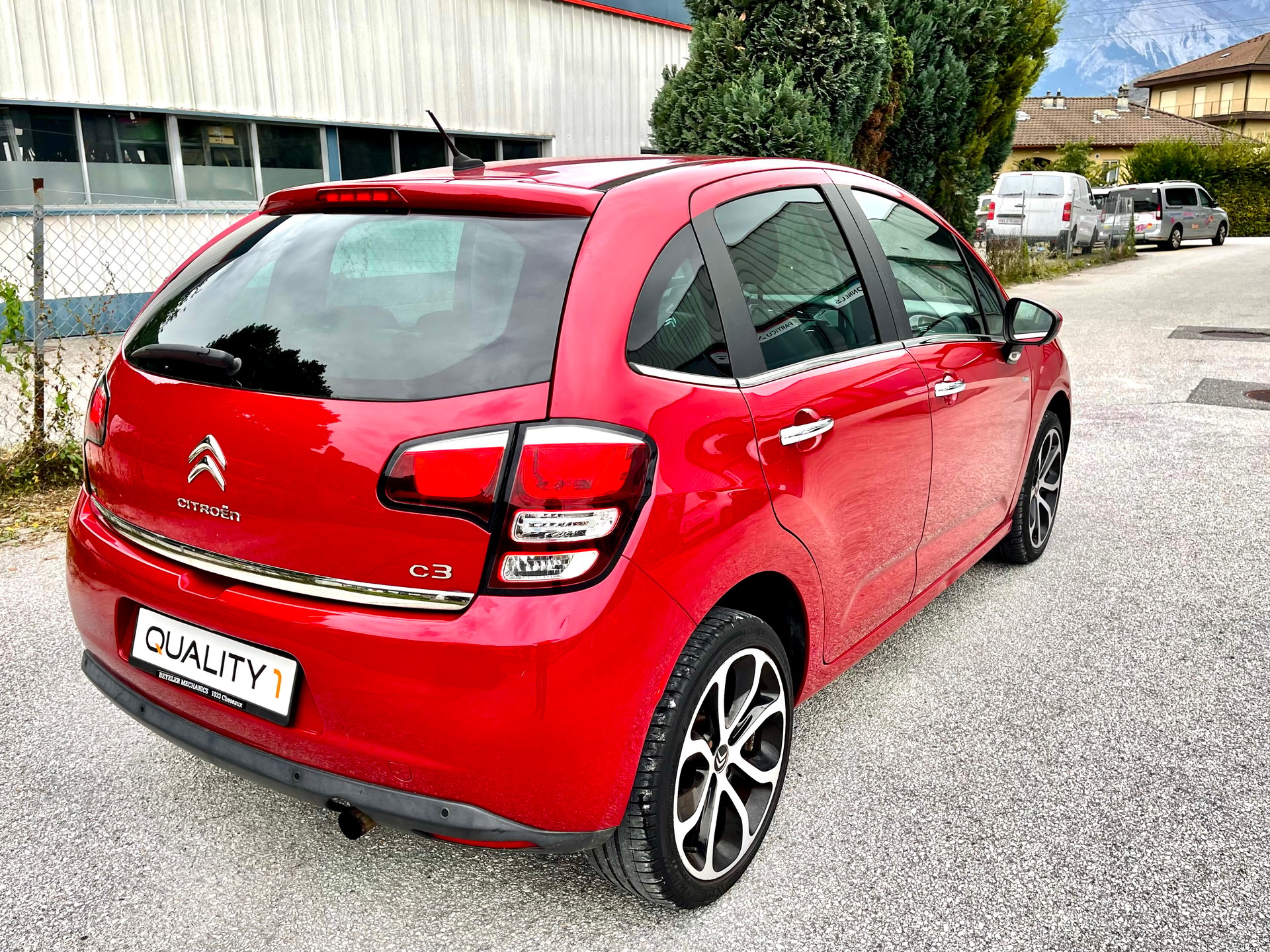CITROEN C3 1.2i PureTech Exclusive-image-25
