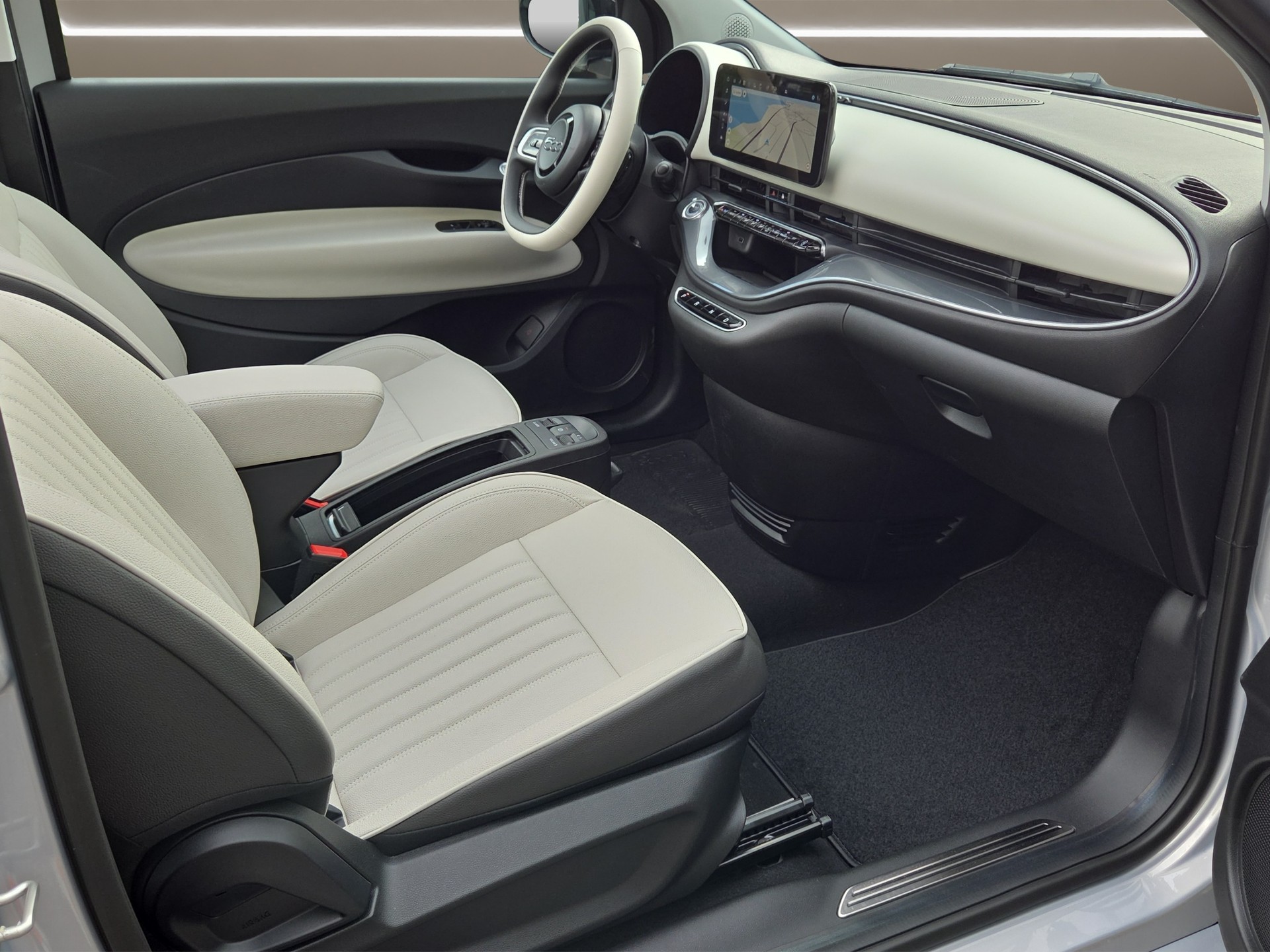 FIAT 500 Cabrio La Prima-image-12