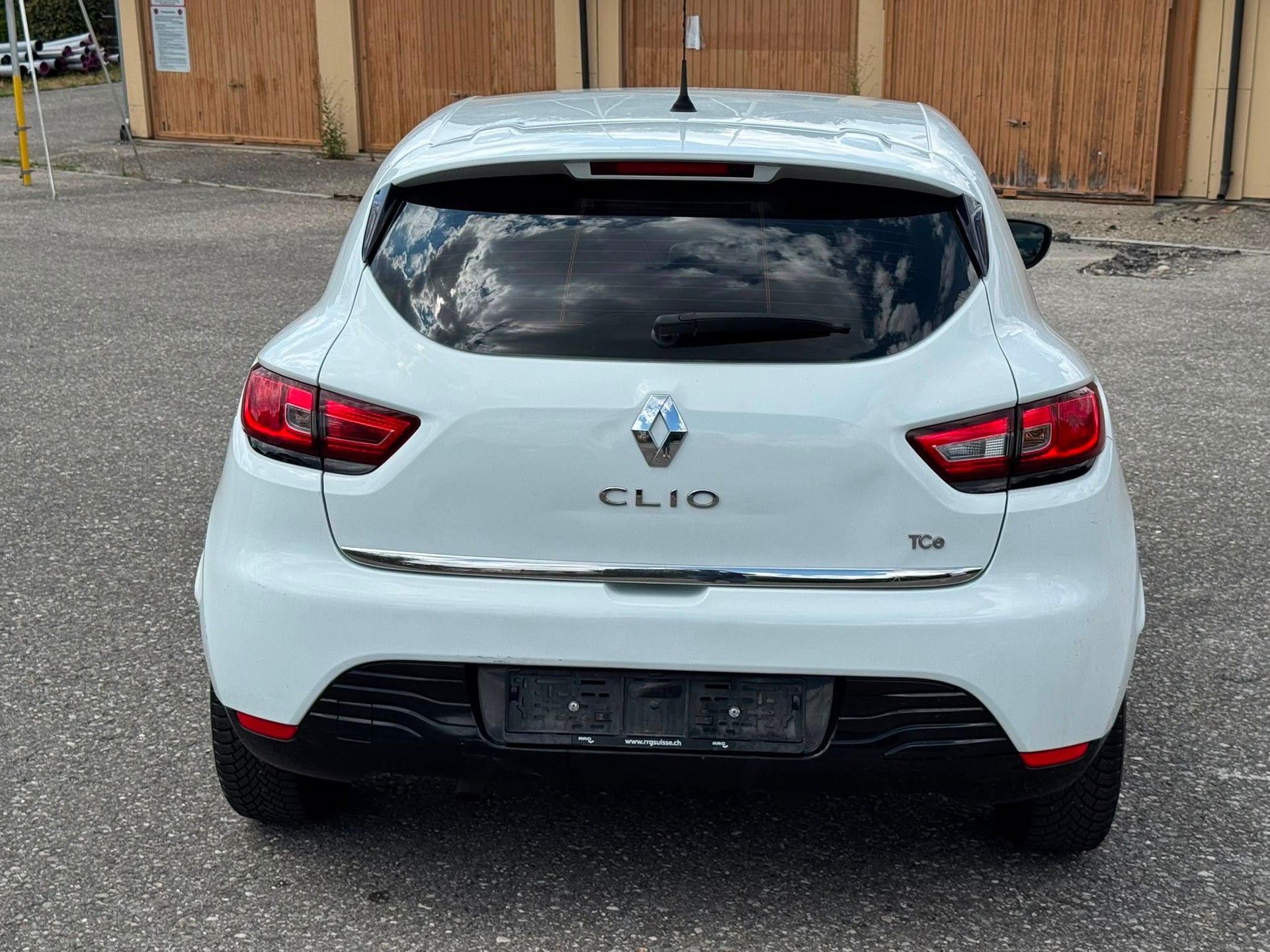 RENAULT Clio 0.9 12V Expression-image-11