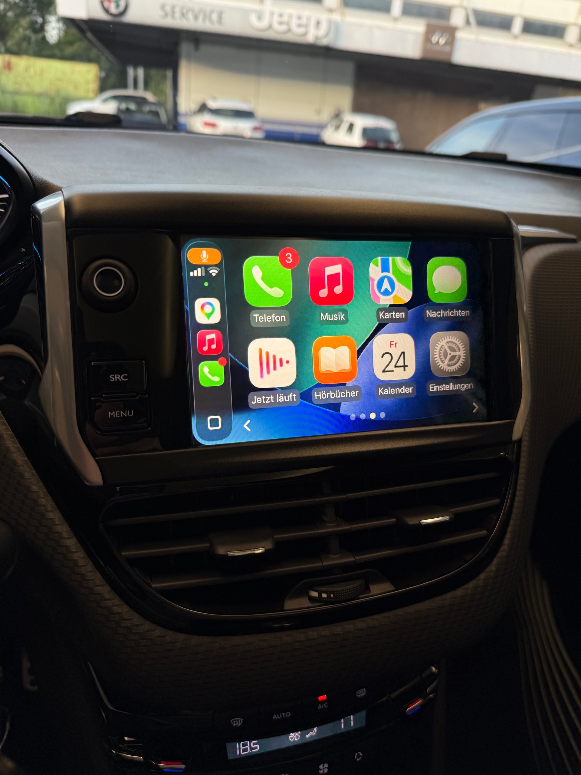 PEUGEOT 2008 1.6 BlueHDi Féline-image-17