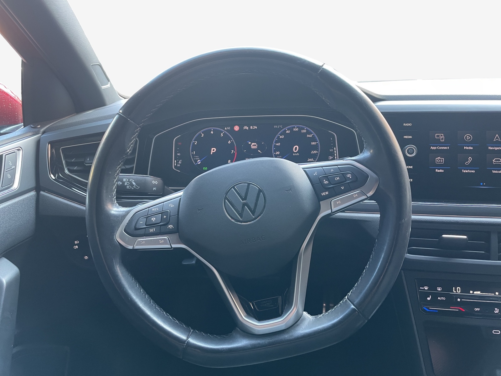 VW Taigo 1.0 TSI R-Line DSG-image-9