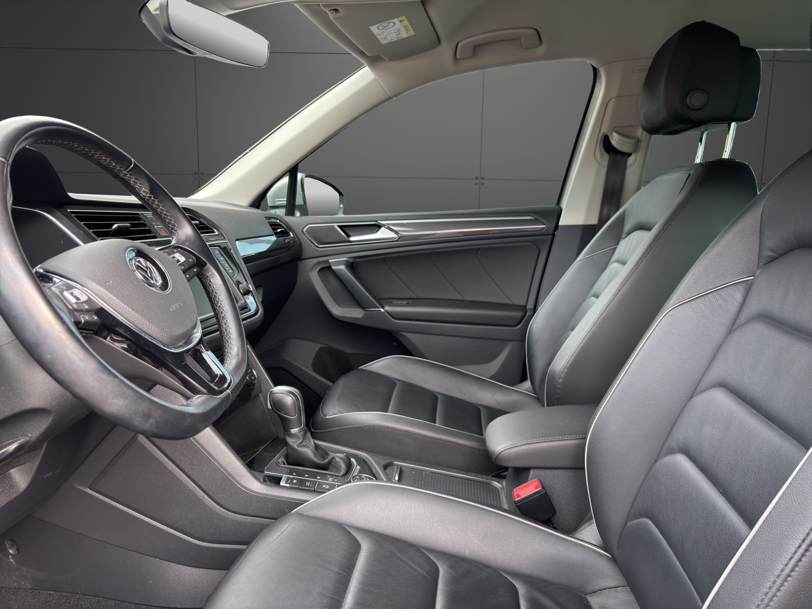 VW Tiguan 2.0TSI Highline 4Motion DSG-image-2