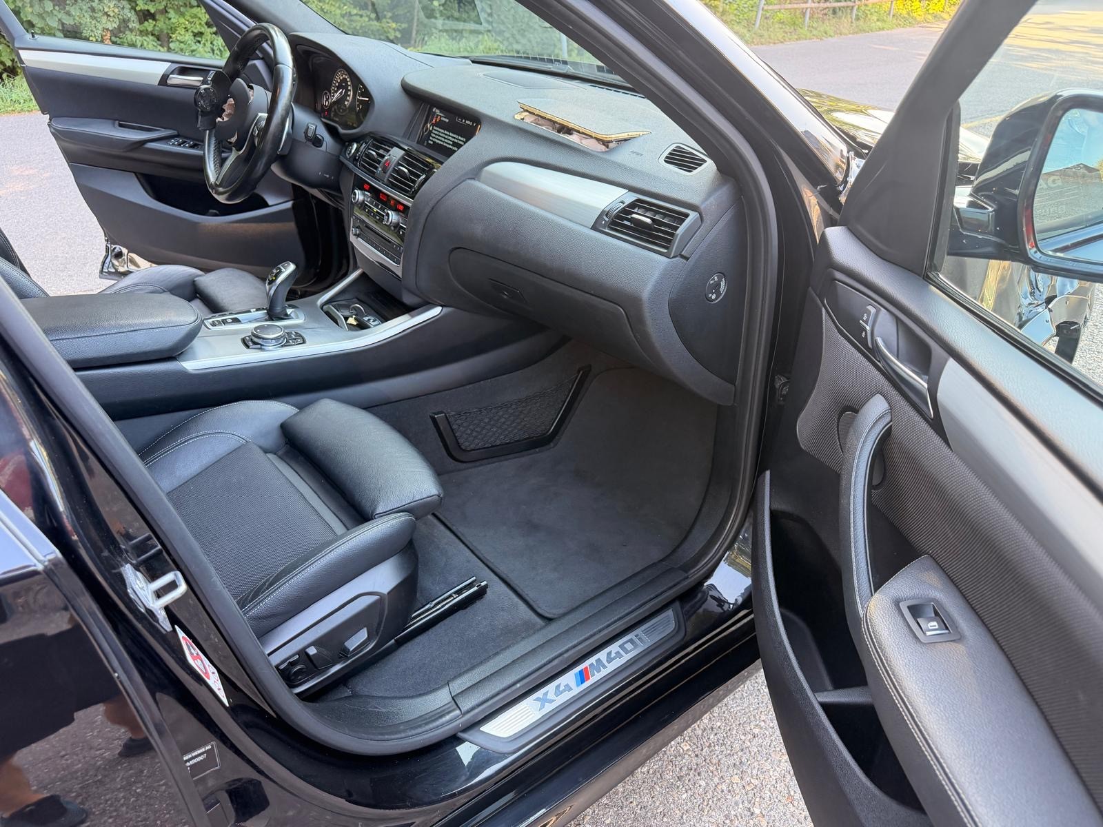 BMW X4 M 40i Steptronic-image-12