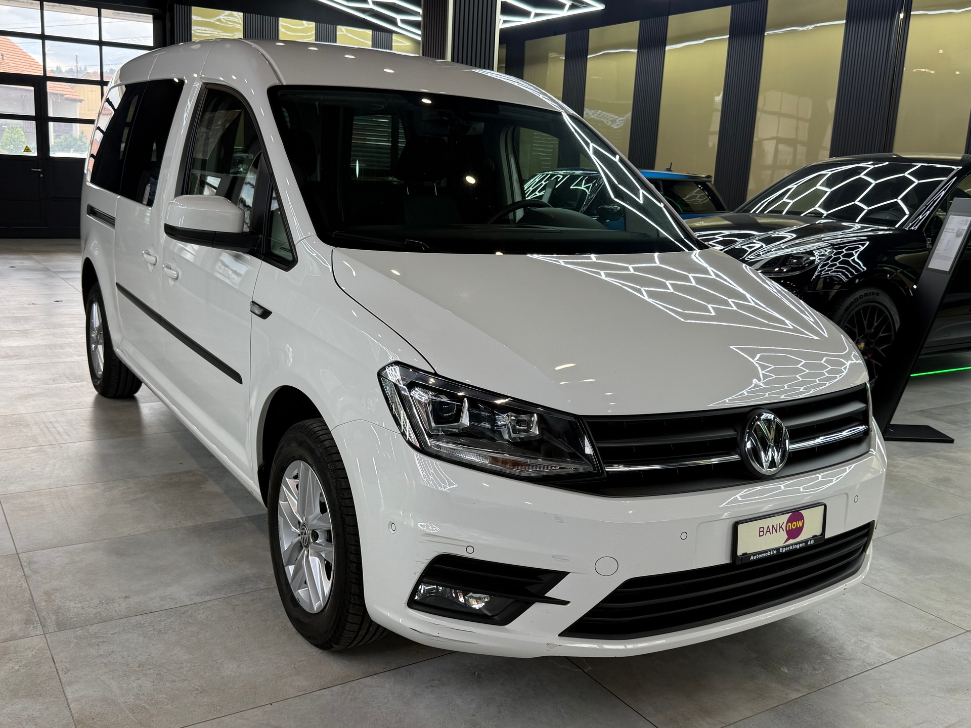 VW Caddy Maxi 2.0TDI BlueMotion Technology DSG-showroom-element-2