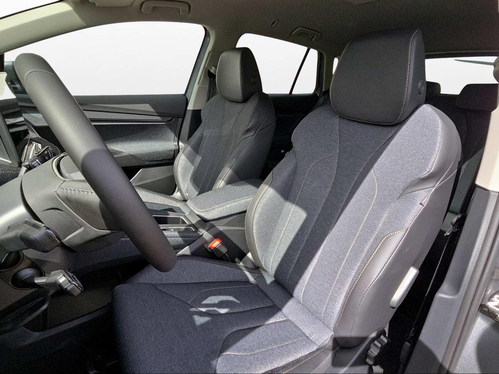 SKODA Elroq 85x Selection 4x4-image-7